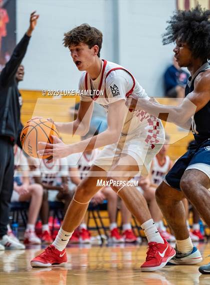 Thumbnail 3 in South Cobb @ Dunwoody photogallery.