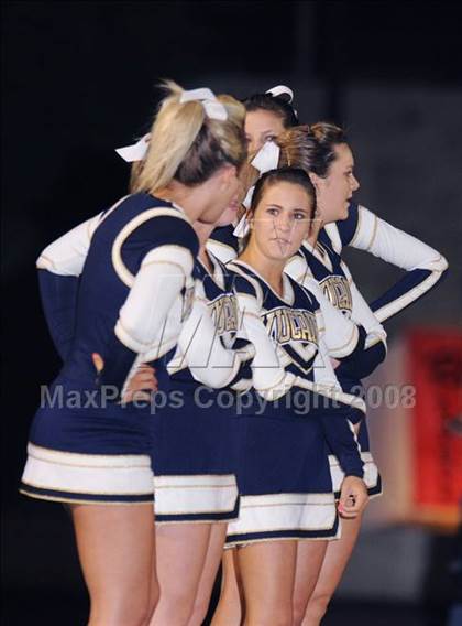 Thumbnail 3 in Yucaipa vs. Redlands East Valley photogallery.