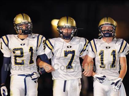 Thumbnail 3 in Yucaipa vs. Redlands East Valley photogallery.