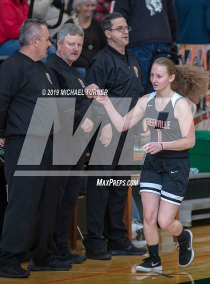 Thumbnail 2 in Greenville vs. Surprise Valley (NSCIF D7 Final) photogallery.
