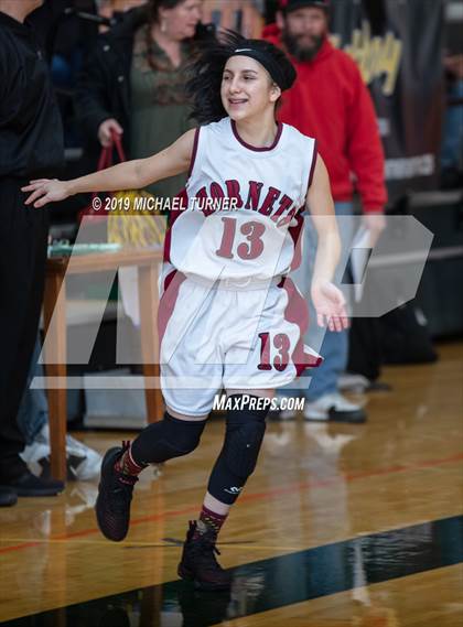 Thumbnail 3 in Greenville vs. Surprise Valley (NSCIF D7 Final) photogallery.