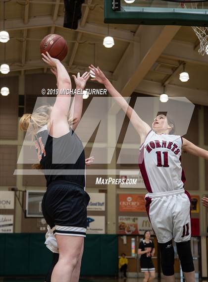 Thumbnail 1 in Greenville vs. Surprise Valley (NSCIF D7 Final) photogallery.