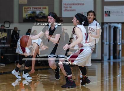 Thumbnail 1 in Greenville vs. Surprise Valley (NSCIF D7 Final) photogallery.