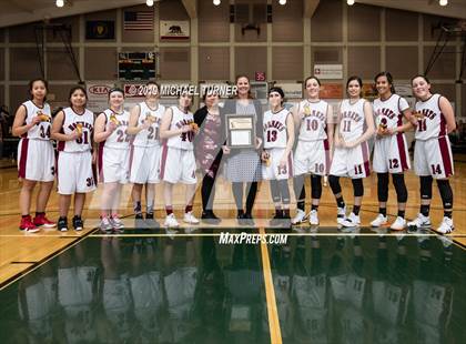 Thumbnail 2 in Greenville vs. Surprise Valley (NSCIF D7 Final) photogallery.