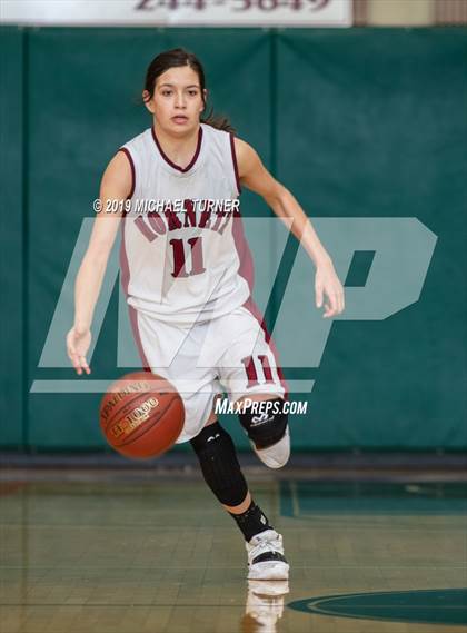 Thumbnail 2 in Greenville vs. Surprise Valley (NSCIF D7 Final) photogallery.