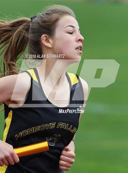 Thumbnail 2 in Royal Comet Invitational (Girls Events) photogallery.