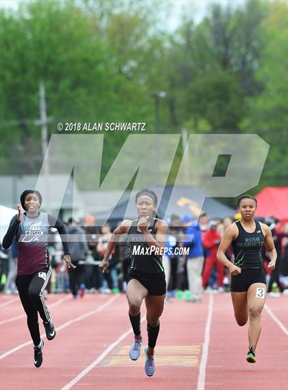 Thumbnail 3 in Royal Comet Invitational (Girls Events) photogallery.
