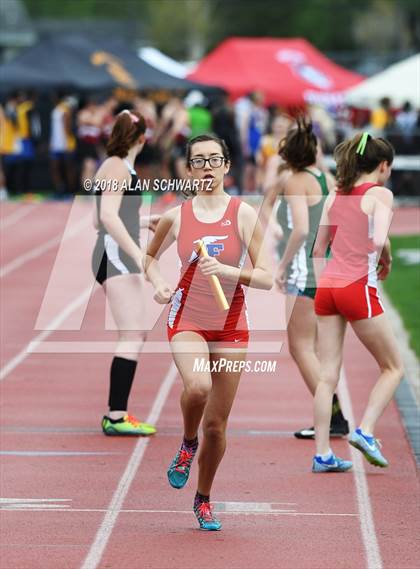 Thumbnail 2 in Royal Comet Invitational (Girls Events) photogallery.