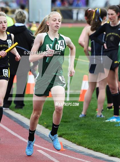 Thumbnail 3 in Royal Comet Invitational (Girls Events) photogallery.