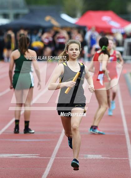 Thumbnail 1 in Royal Comet Invitational (Girls Events) photogallery.
