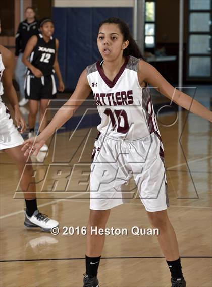 Thumbnail 2 in Rancho Mirage vs. Xavier Prep (MaxPreps Holiday Classic) photogallery.