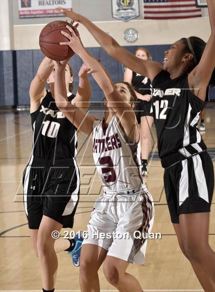 Thumbnail 2 in Rancho Mirage vs. Xavier Prep (MaxPreps Holiday Classic) photogallery.