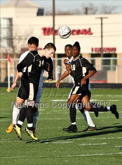 Thumbnail 1 in Seguin [Juan] vs. Mansfield (Martin Invitational) photogallery.