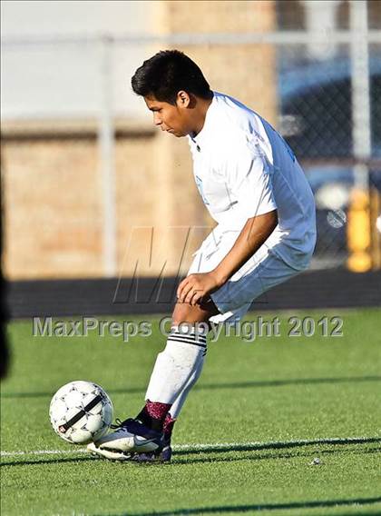 Thumbnail 1 in Seguin [Juan] vs. Mansfield (Martin Invitational) photogallery.