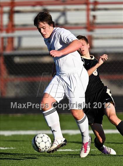 Thumbnail 2 in Seguin [Juan] vs. Mansfield (Martin Invitational) photogallery.