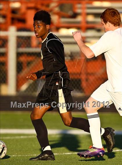 Thumbnail 2 in Seguin [Juan] vs. Mansfield (Martin Invitational) photogallery.