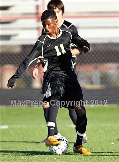 Thumbnail 2 in Seguin [Juan] vs. Mansfield (Martin Invitational) photogallery.