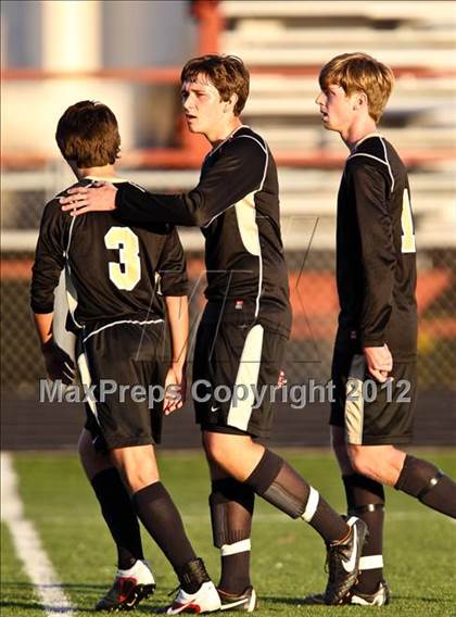 Thumbnail 3 in Seguin [Juan] vs. Mansfield (Martin Invitational) photogallery.