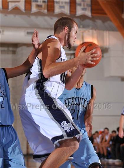 Thumbnail 1 in San Marcos vs. Hercules (MaxPreps Holiday Classic) photogallery.