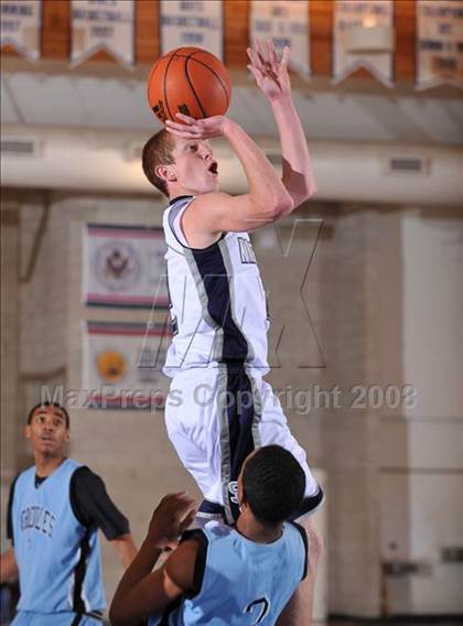Thumbnail 1 in San Marcos vs. Hercules (MaxPreps Holiday Classic) photogallery.