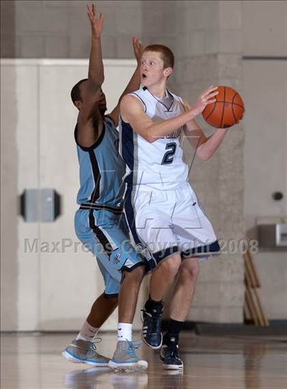 Thumbnail 2 in San Marcos vs. Hercules (MaxPreps Holiday Classic) photogallery.