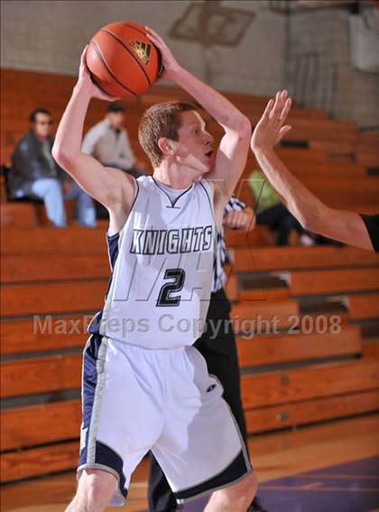 Thumbnail 3 in San Marcos vs. Hercules (MaxPreps Holiday Classic) photogallery.