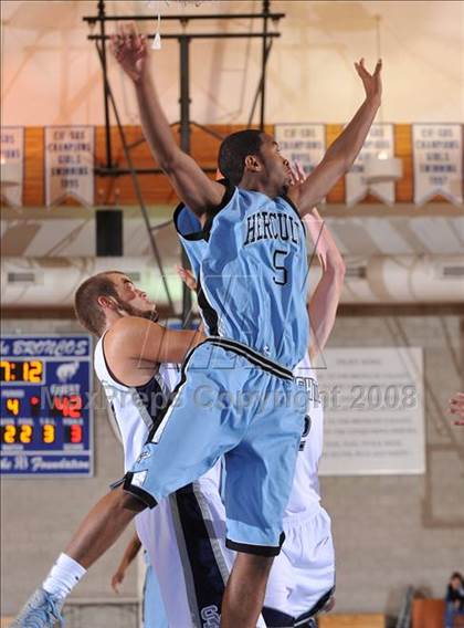 Thumbnail 1 in San Marcos vs. Hercules (MaxPreps Holiday Classic) photogallery.