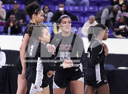 Thumbnail 2 in Springfield International vs Millis (MIAA Division 5 Final) photogallery.