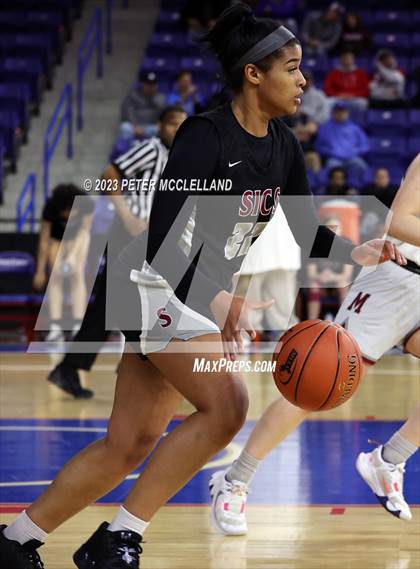 Thumbnail 1 in Springfield International vs Millis (MIAA Division 5 Final) photogallery.