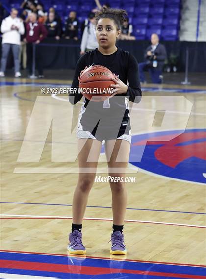 Thumbnail 1 in Springfield International vs Millis (MIAA Division 5 Final) photogallery.