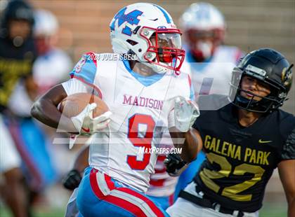 Thumbnail 3 in Madison @ Galena Park photogallery.