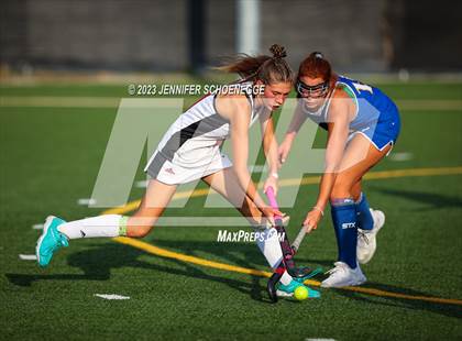 Thumbnail 3 in Kentucky Country Day @ DuPont Manual photogallery.