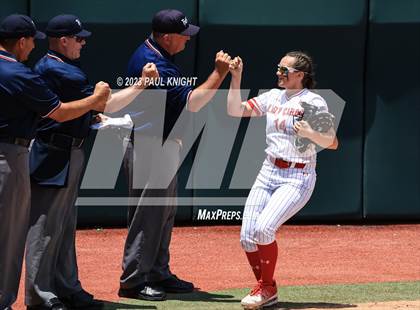 Thumbnail 2 in Hermleigh vs. Dodd City (UIL 1A Semifinal) photogallery.