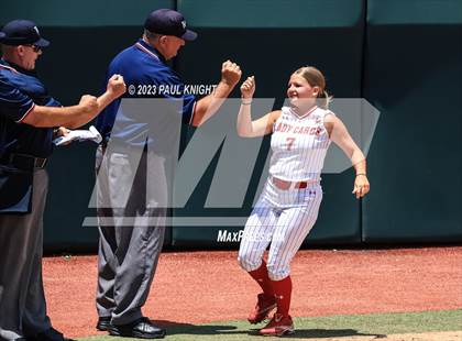 Thumbnail 1 in Hermleigh vs. Dodd City (UIL 1A Semifinal) photogallery.