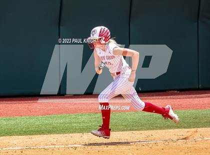 Thumbnail 2 in Hermleigh vs. Dodd City (UIL 1A Semifinal) photogallery.