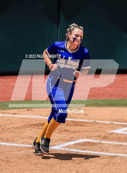 Thumbnail 1 in Hermleigh vs. Dodd City (UIL 1A Semifinal) photogallery.