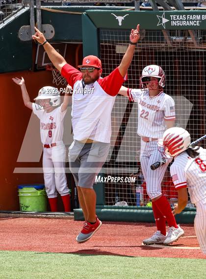 Thumbnail 1 in Hermleigh vs. Dodd City (UIL 1A Semifinal) photogallery.