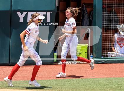 Thumbnail 2 in Hermleigh vs. Dodd City (UIL 1A Semifinal) photogallery.
