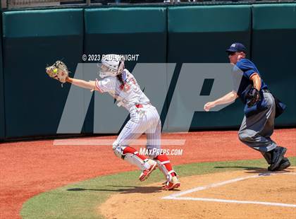 Thumbnail 2 in Hermleigh vs. Dodd City (UIL 1A Semifinal) photogallery.