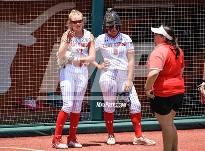 Thumbnail 1 in Hermleigh vs. Dodd City (UIL 1A Semifinal) photogallery.