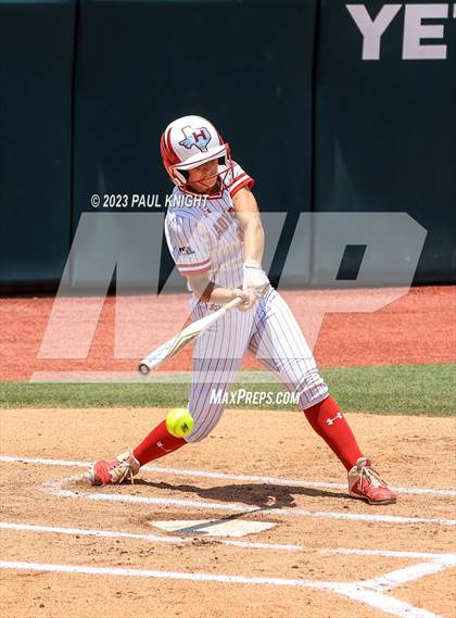 Thumbnail 2 in Hermleigh vs. Dodd City (UIL 1A Semifinal) photogallery.
