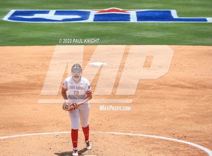 Thumbnail 2 in Hermleigh vs. Dodd City (UIL 1A Semifinal) photogallery.