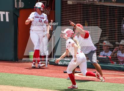 Thumbnail 3 in Hermleigh vs. Dodd City (UIL 1A Semifinal) photogallery.