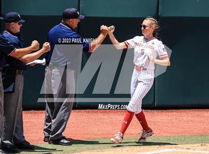 Thumbnail 2 in Hermleigh vs. Dodd City (UIL 1A Semifinal) photogallery.
