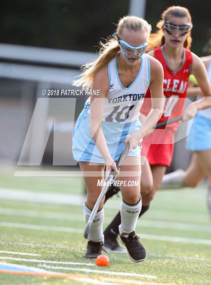 Thumbnail 2 in McLean @ Yorktown photogallery.