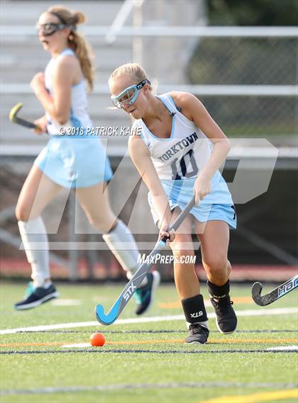 Thumbnail 2 in JV: McLean @ Yorktown photogallery.