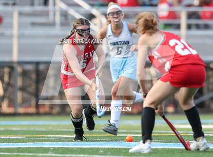 Thumbnail 3 in McLean @ Yorktown photogallery.