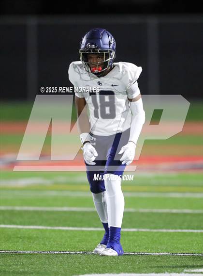 Thumbnail 2 in Sierra Canyon vs Downey photogallery.