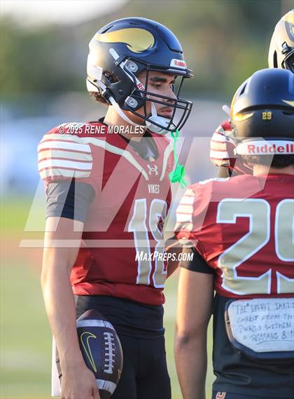 Thumbnail 3 in Sierra Canyon vs Downey photogallery.