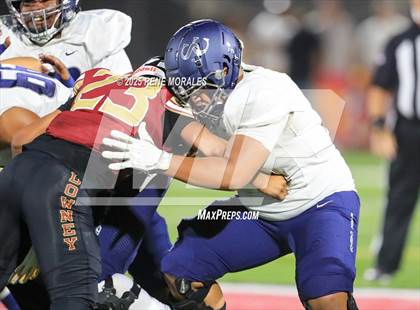 Thumbnail 1 in Sierra Canyon vs Downey photogallery.